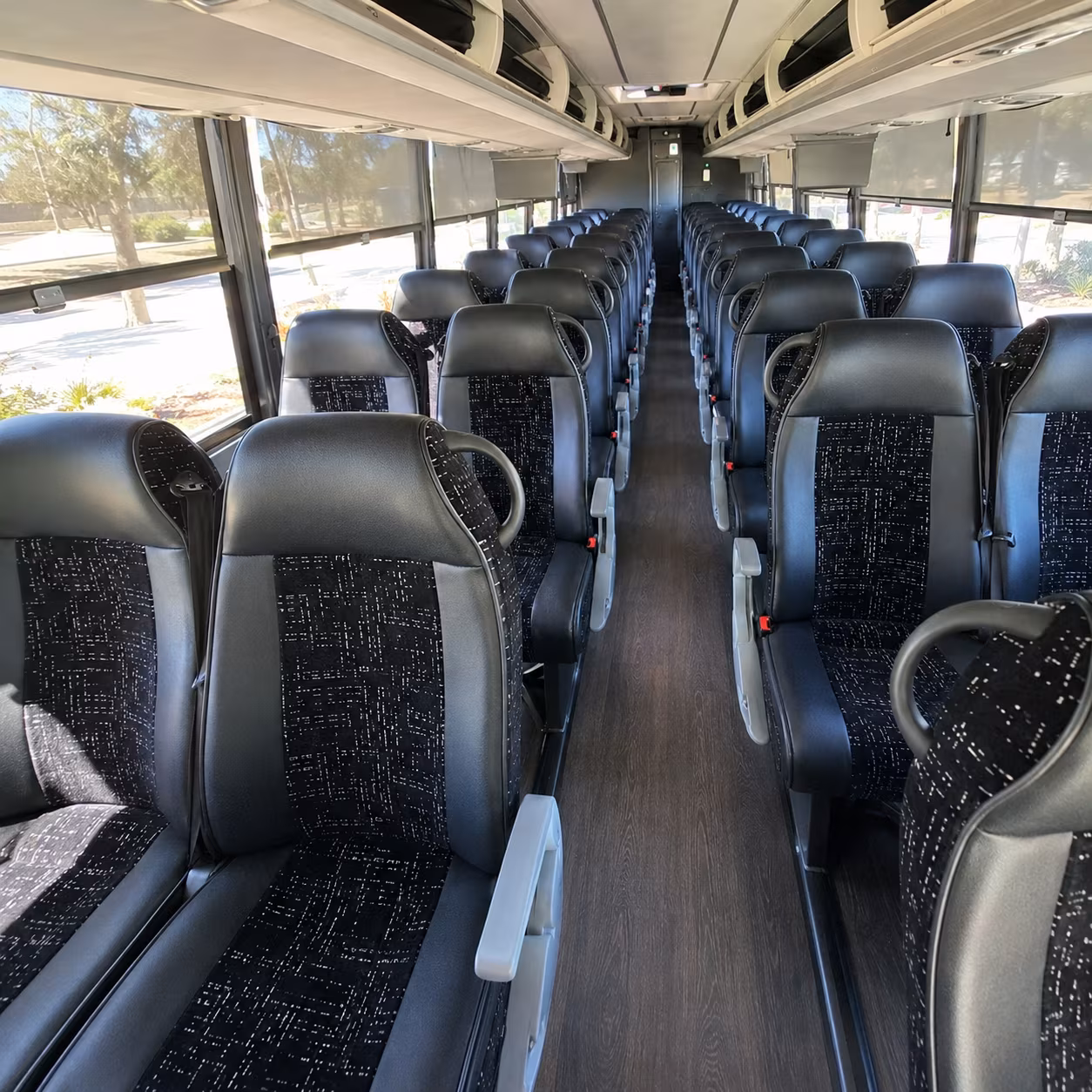 charter buses for corporate events and conferences near lakeville