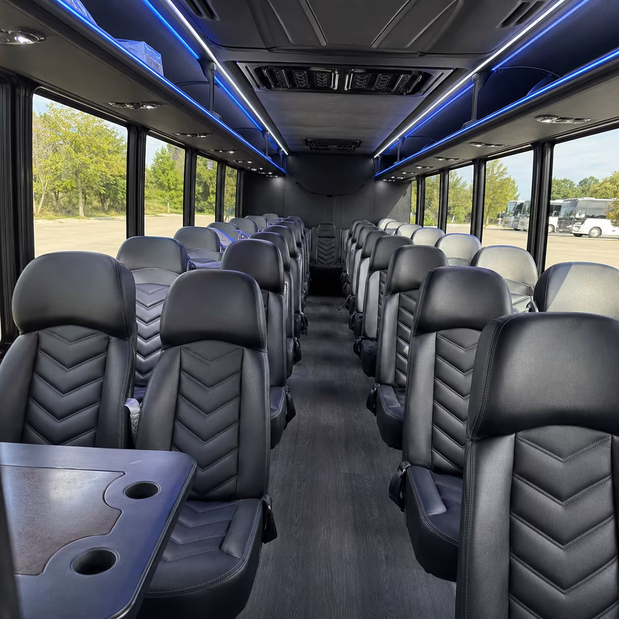 minibuses for executive delegations and small convention groups in lakeville