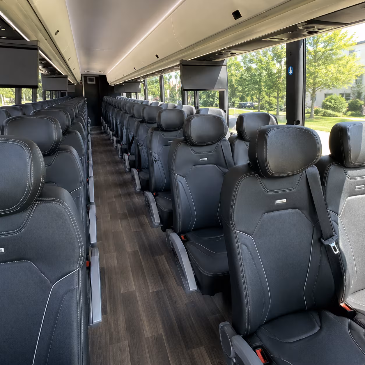reserve transportation for your next corporate event 4